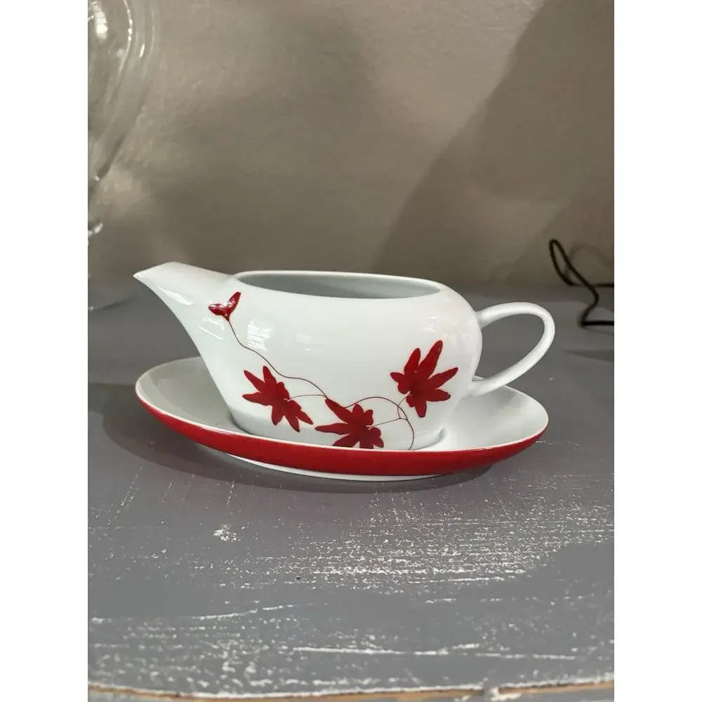 Mikasa Pure Red Floral Porcelain Gravy Boat & Underplate SL134 Portugal